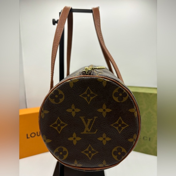 Louis Vuitton Vintage Papillon 26 - Picture 4 of 9